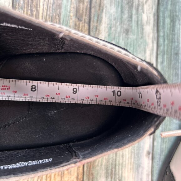 Born Oxford Shoe Womens 9.5M Black/White Leather Saddle Shoe Menswear Tuxedo - Picture 9 of 13